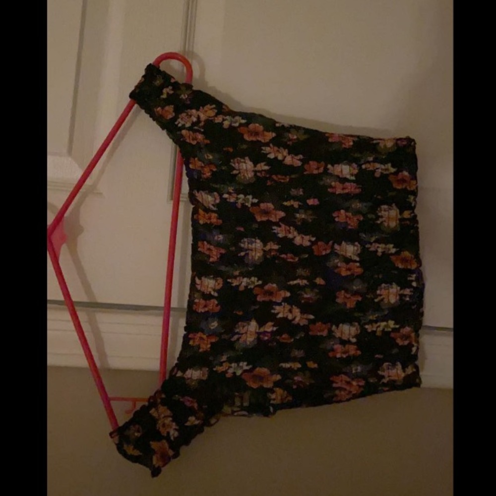Hollister Crop Top